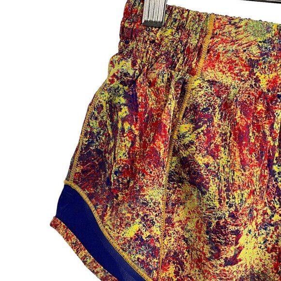 Lululemon Hotty Hot Shorts Woodland Sprint Yellow Multi Pigment Blue Size 4 - Picture 5 of 8